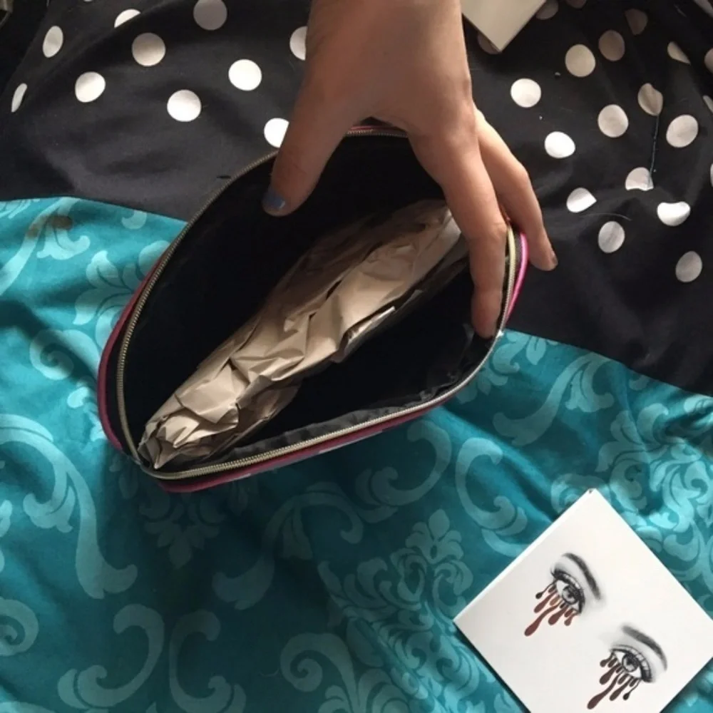 N/A cute compact